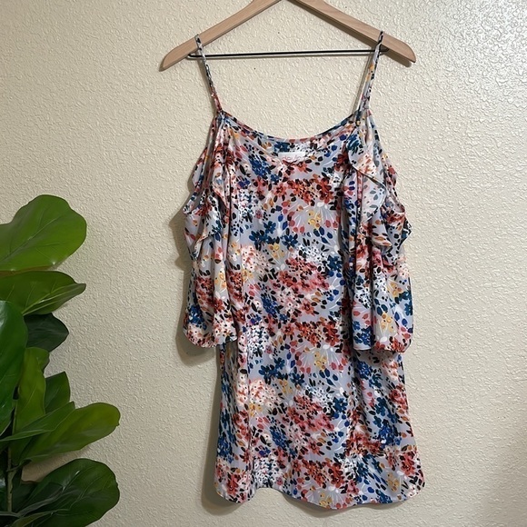 Devlin floral print cold shoulder shift dress - Picture 3 of 11